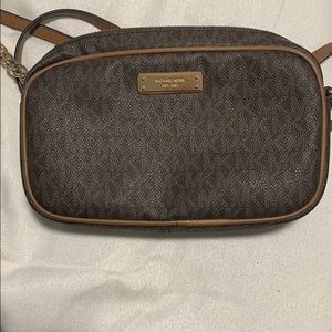 Michael Kors crossbody purse